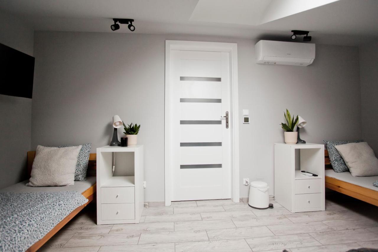 Spokojna Apartamenty Тшебиня Экстерьер фото